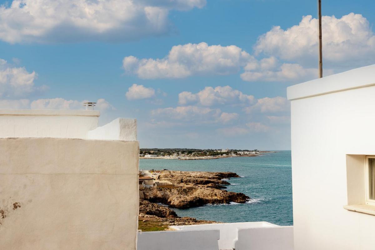 Amoredimare Casa Vacanze โปลีญาโนอามาเร ภายนอก รูปภาพ