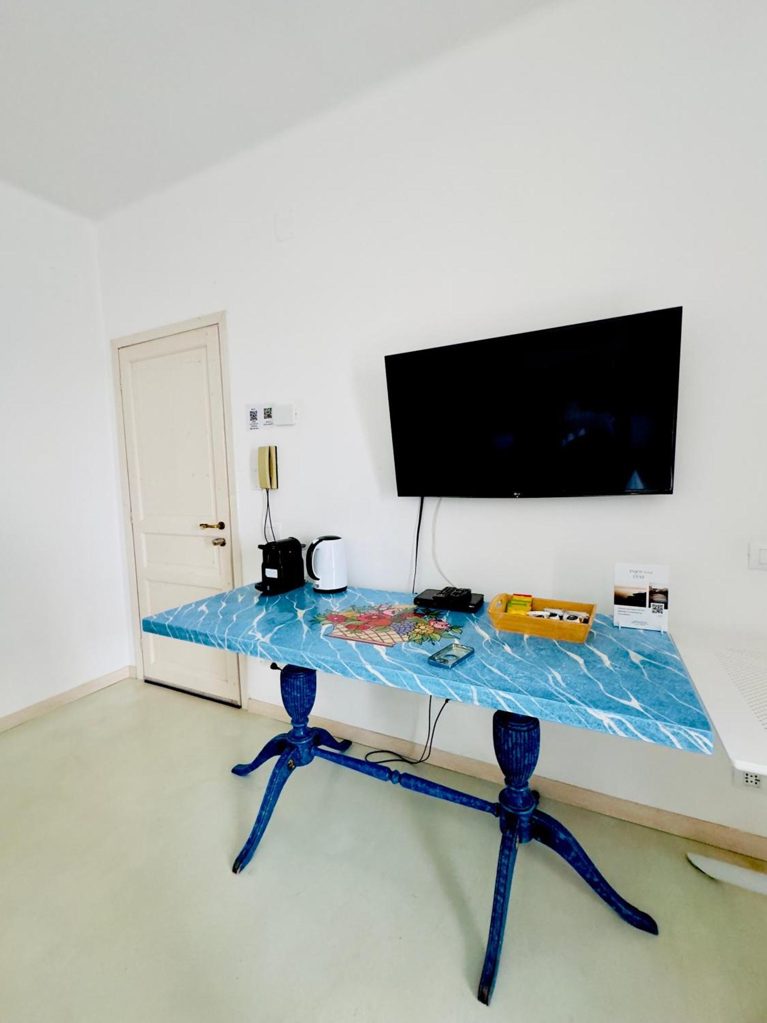 Amoredimare Casa Vacanze โปลีญาโนอามาเร ภายนอก รูปภาพ