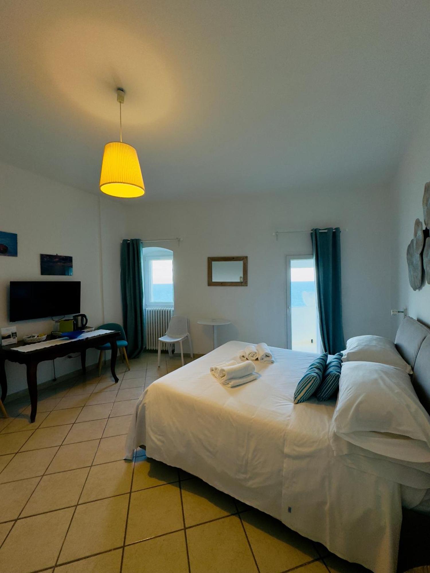 Amoredimare Casa Vacanze โปลีญาโนอามาเร ภายนอก รูปภาพ