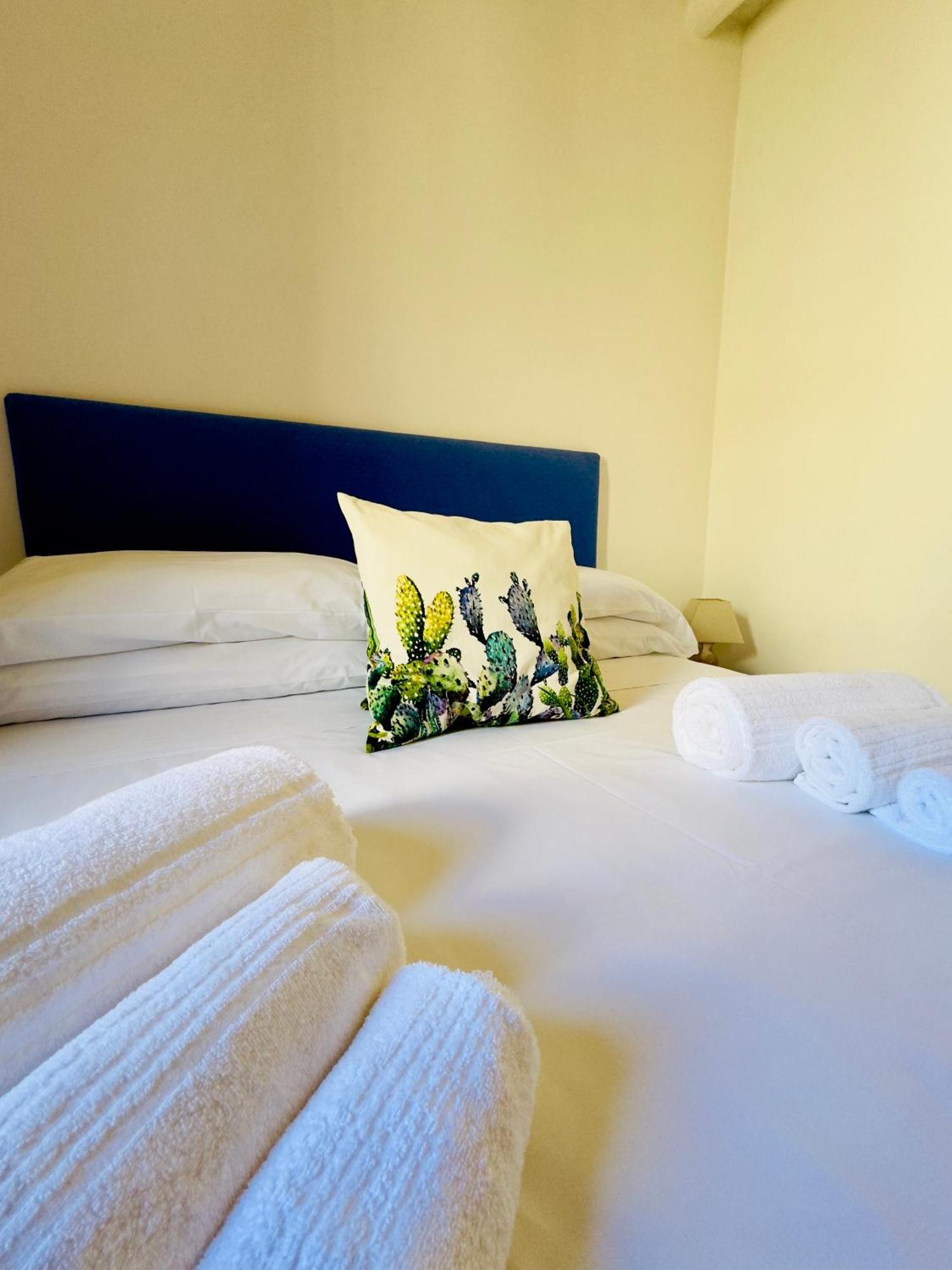 Amoredimare Casa Vacanze โปลีญาโนอามาเร ภายนอก รูปภาพ